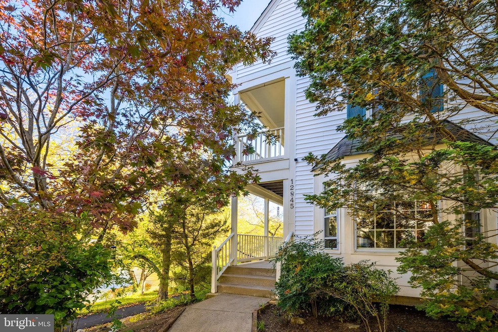 12845 Mill Brook Ct, Woodbridge, VA 22192 - photo 1