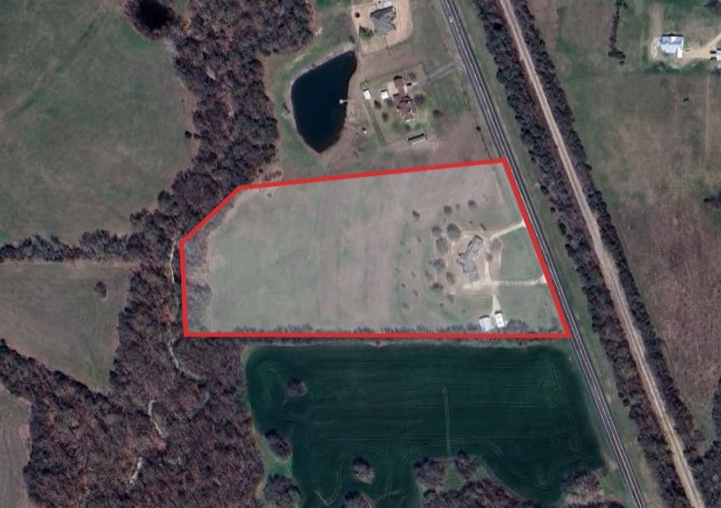 5393 Texas 5, van Alstyne, TX 75495 - photo 1