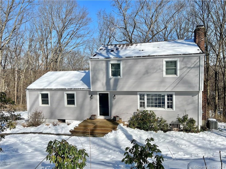 116 Wolfpit Rd, Wilton, CT 06897 - photo 1