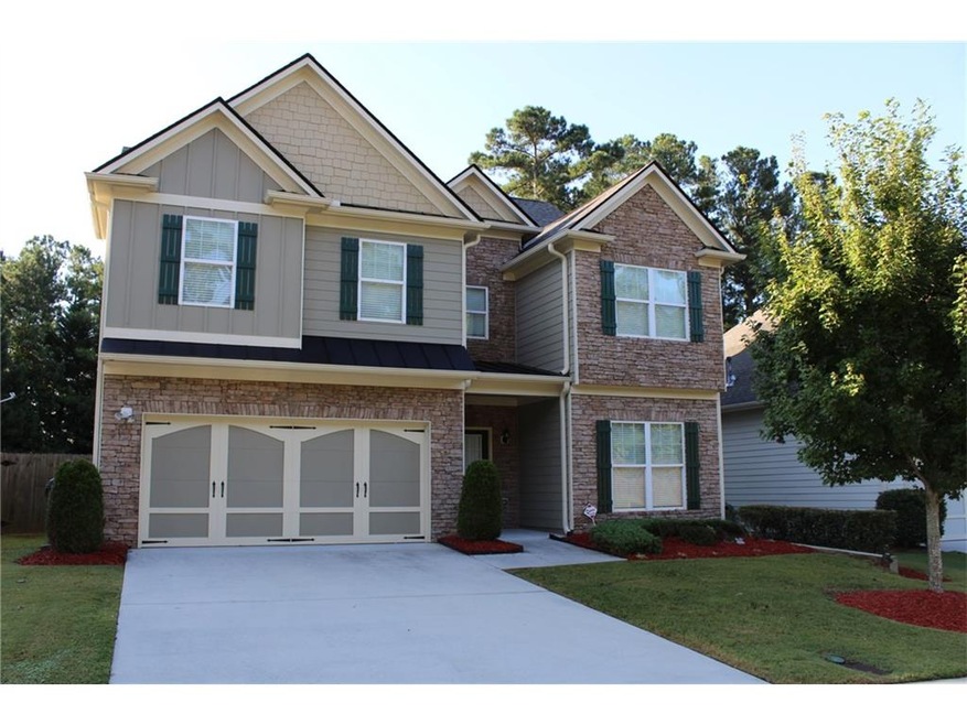 6135 Trail Hikes Dr, Sugar Hill, GA 30518 - photo 1