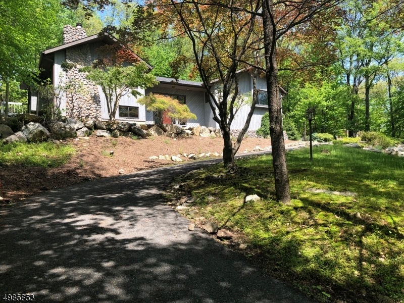 229 Beacon Hill Rd, Califon, NJ 07830 - photo 1