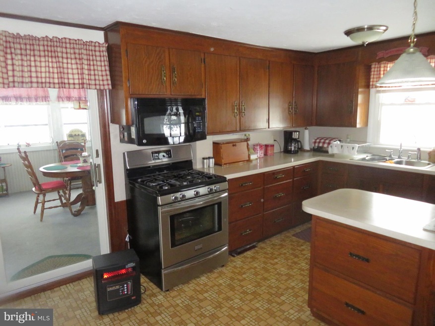 40 Honda Rd, Littlestown, PA 17340 - photo 1