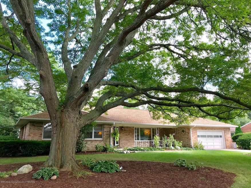 3129 N Cambridge Rd, Lansing, MI 48911 - photo 1