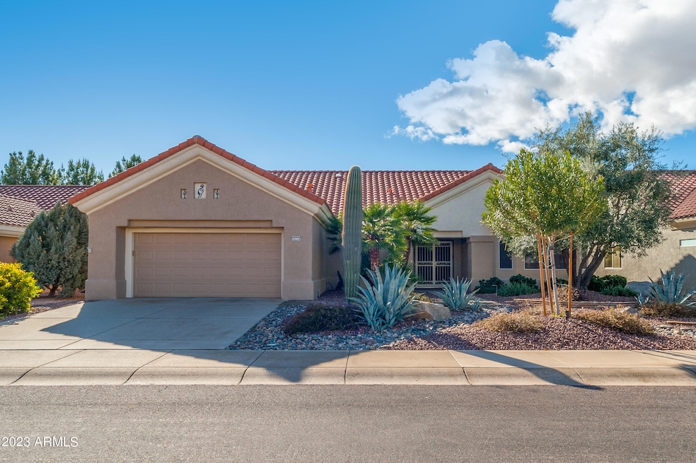 Lovely Expanded Chandler