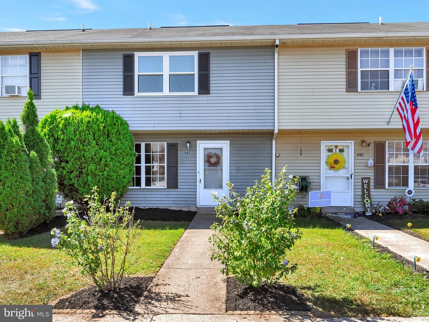 442 Blaker Dr, East Greenville, PA 18041 - photo 1