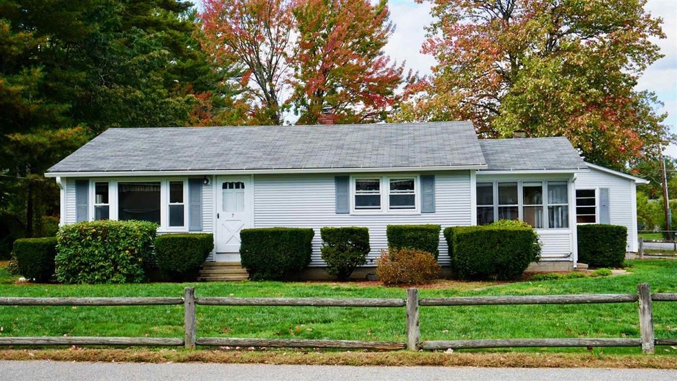 7 McElwain St, MerriMacK, NH 03054 - photo 1