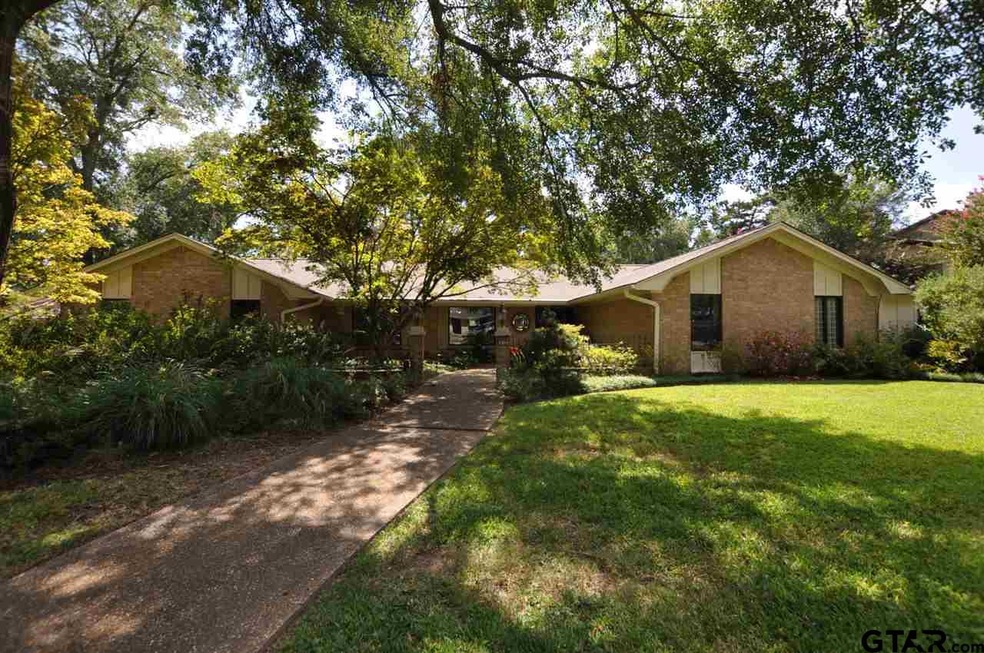 612 612 Timberwilde Dr, Tyler, TX 75701 - photo 1