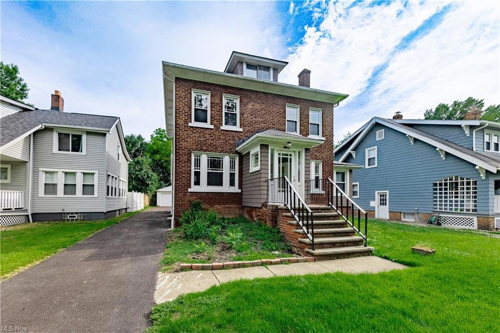 3324 Altamont Ave, Cleveland, OH 44118 - photo 1