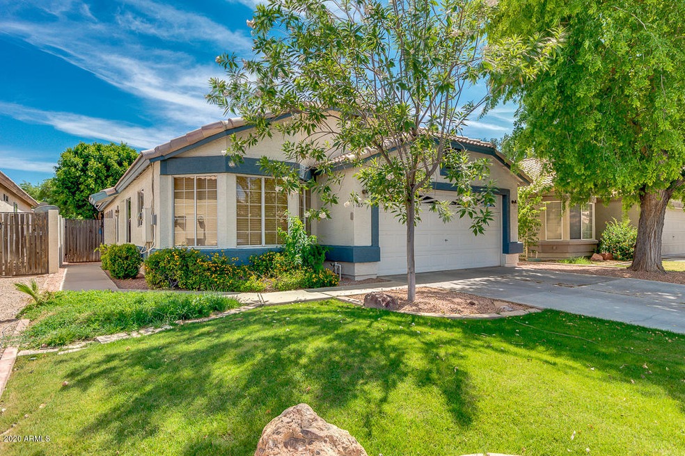 185 W Smoke Tree Rd., Gilbert AZ 85233