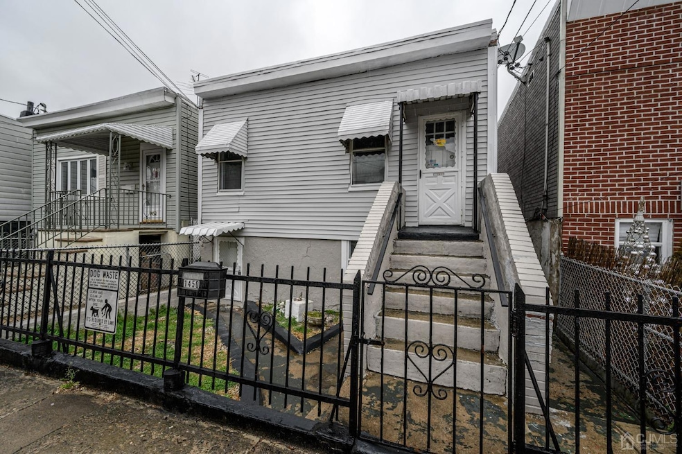 Sold $355,000 • Co-Listing Agent