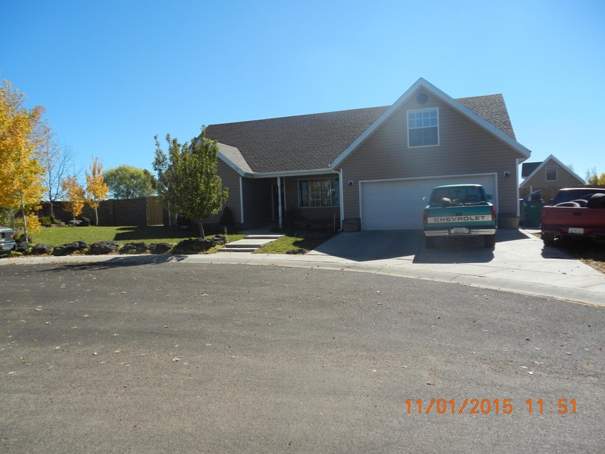 1720 N Medina Loop, Show Low, AZ 85901 - photo 1