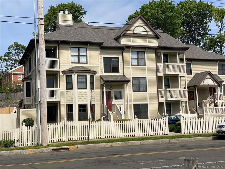 62 Front St unit 62, New Haven, CT 06513 - photo 1