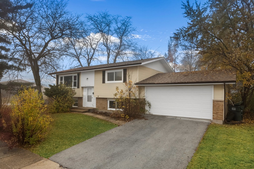 4330 189th St, Country Club Hills, IL 60478 - photo 1