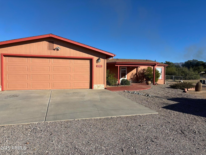 23300 W Mule Deer Ln unit 2, Congress, AZ 85332 - photo 1