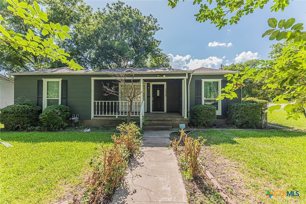 For Rent $1,460/month • Co-Listing Agent