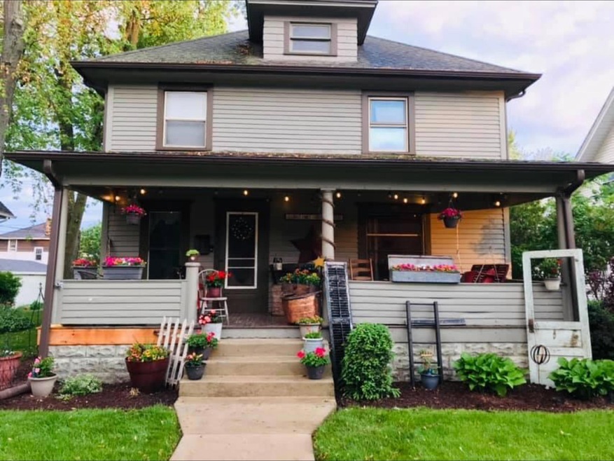 407 E 7th St, Auburn, IN 46706 - photo 1