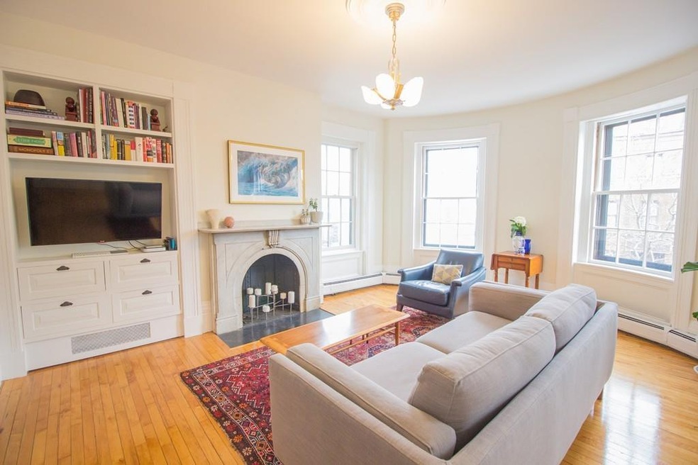 177 Webster St unit 2, Boston, MA 02128 - photo 1