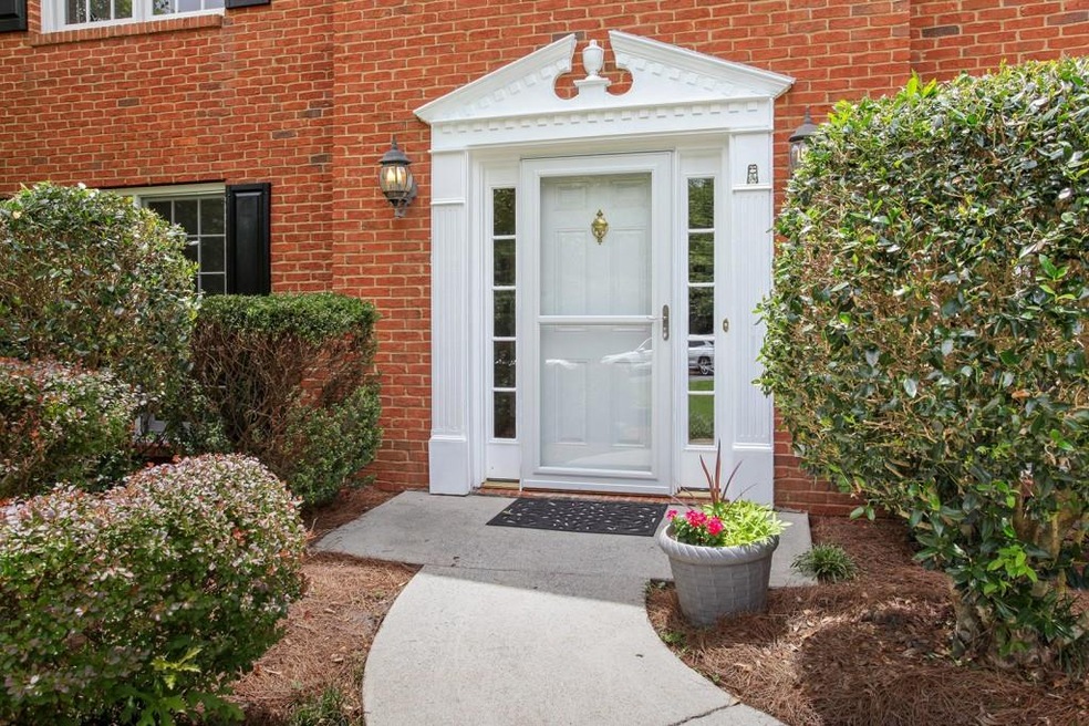 215 Crabapple Chase Ct, Alpharetta, GA 30004 - photo 1