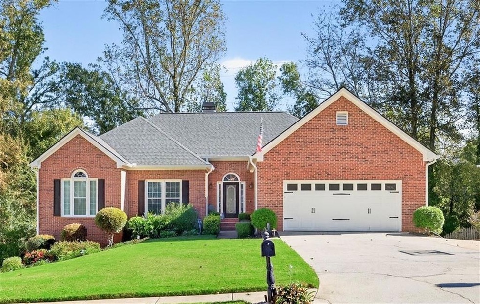 1605 Cheshire Ct, Lawrenceville, GA 30043 - photo 1