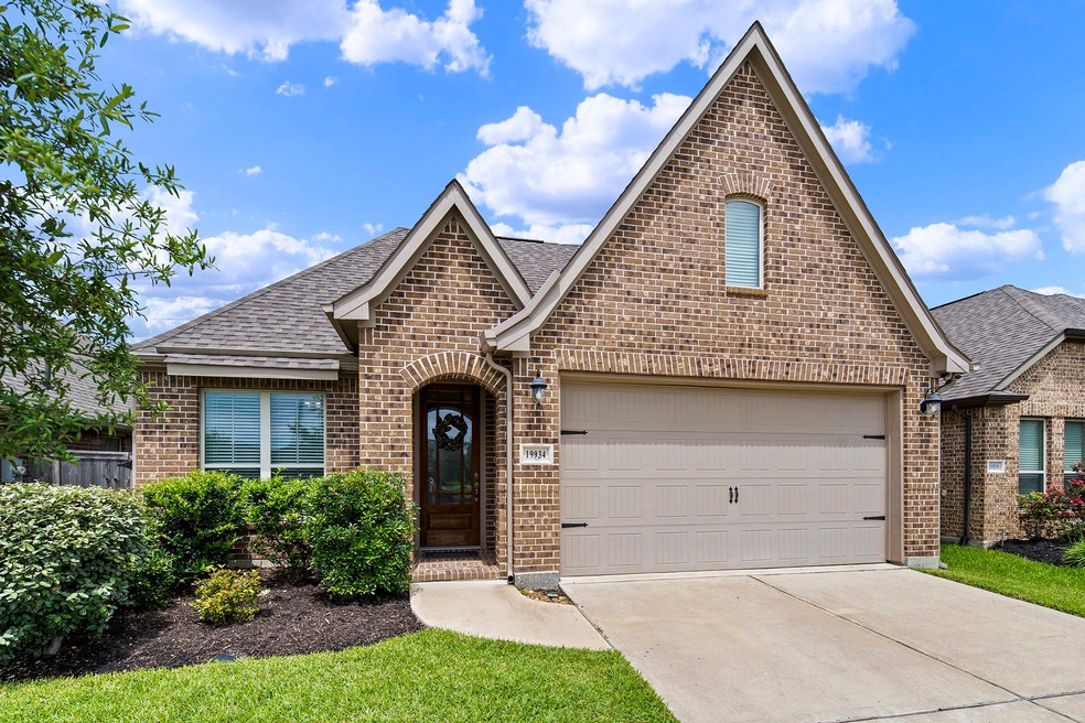 19934 Rojo Rock Ln, Cypress, TX 77433 - photo 1