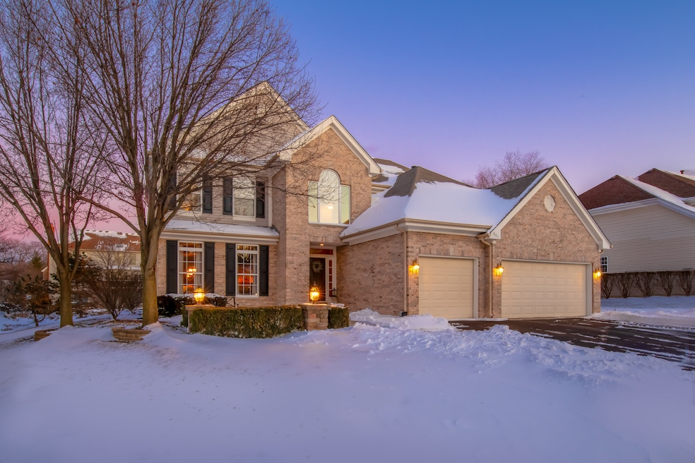 940 Hodge Ln, Batavia, IL 60510 - photo 1