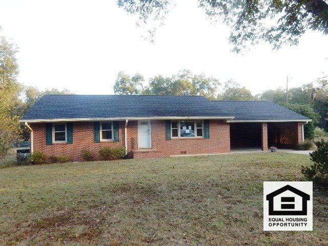 817 Strout Ave, Albany, GA 31705 - photo 1