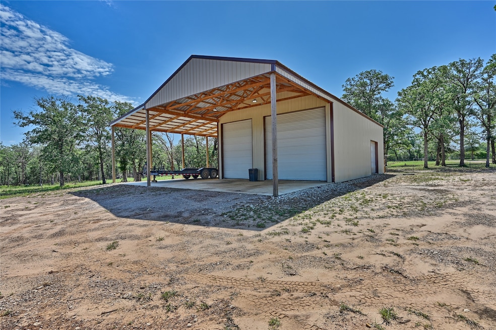 Under Contract $400,000