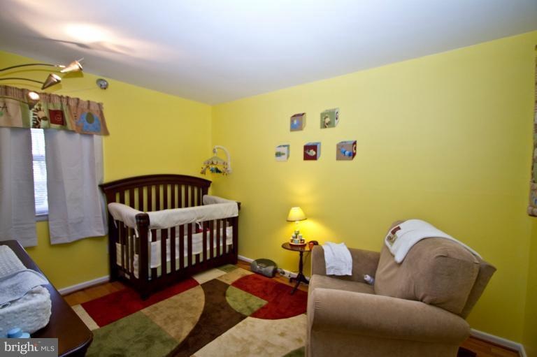 408 Orleans Cir SW, Vienna, VA 22180 - photo 1