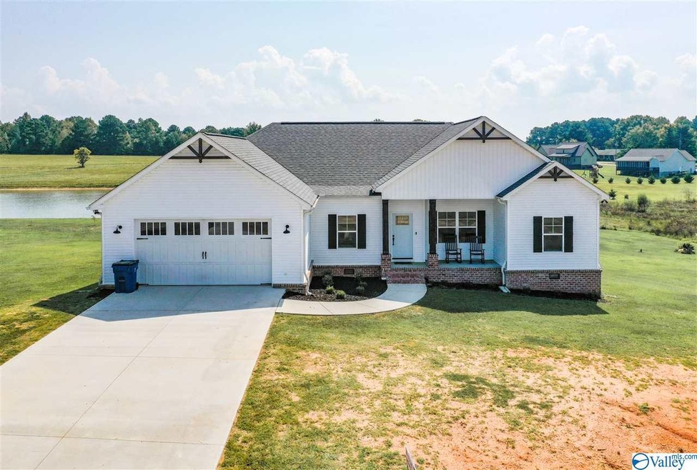 2670 Word Mountain Rd, Grant, AL 35747 - photo 1