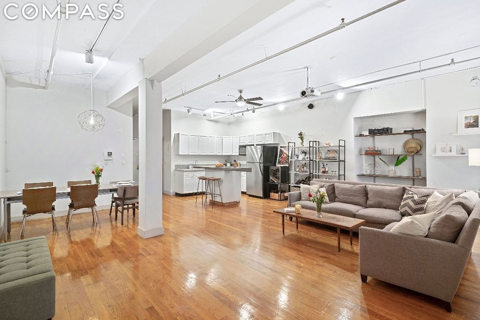 50 Bridge St unit 213, Brooklyn, NY 11201 - photo 1