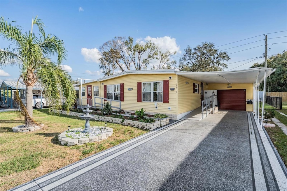 36936 Kay Ave, Zephyrhills, FL 33542 - photo 1