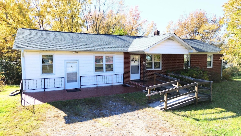 6331 Smith Rd, Vale, NC 28168 - photo 1