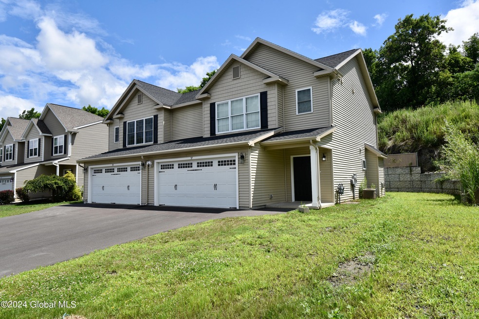 57 Lona Ln, Rensselaer, NY 12144 - photo 1