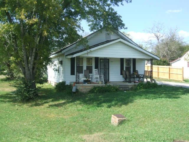 Welcome to 644 2nd ave. n.   