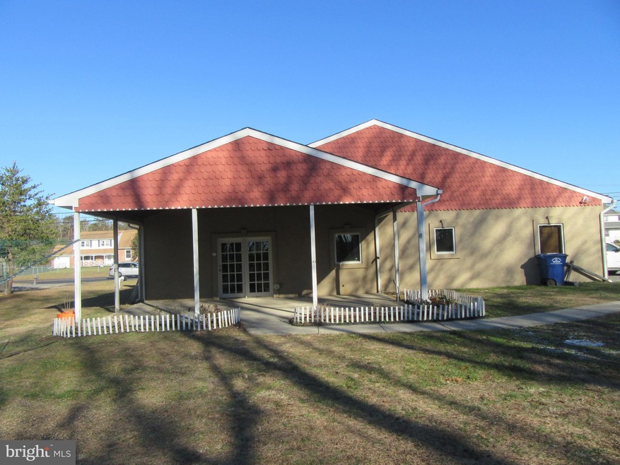 119 S Pemberton Rd, Pemberton, NJ 08068 - photo 1