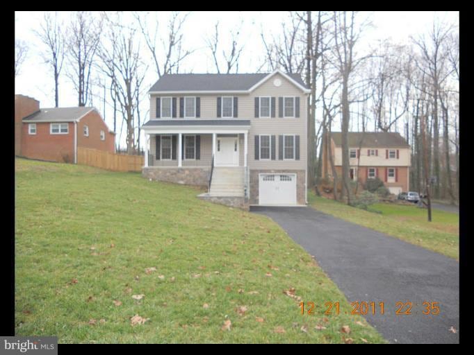 2132 Greenwich St, Falls Church, VA 22043 - photo 1