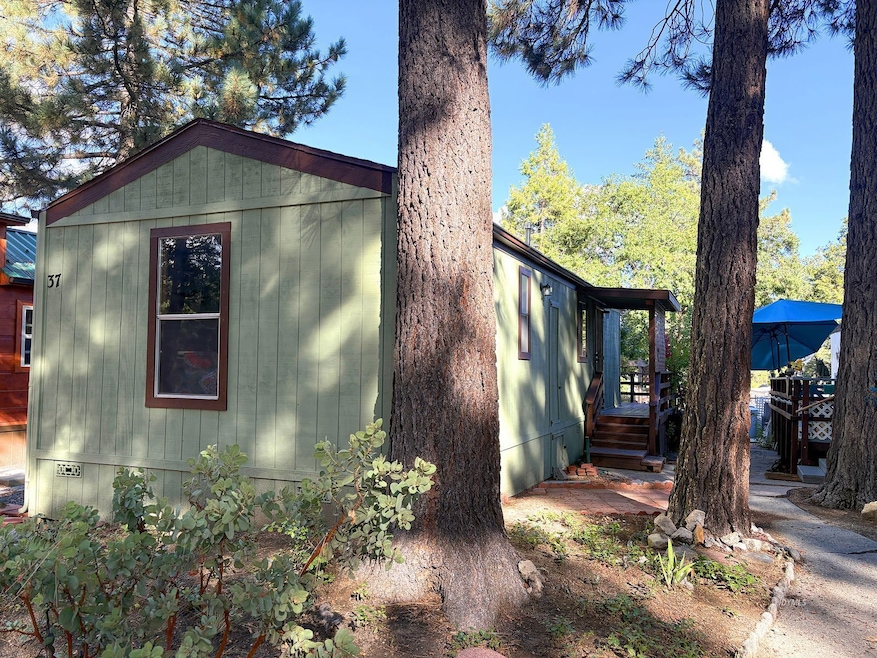 52901 Pine Cove Rd unit 37, Idyllwild, CA 92549 - photo 1