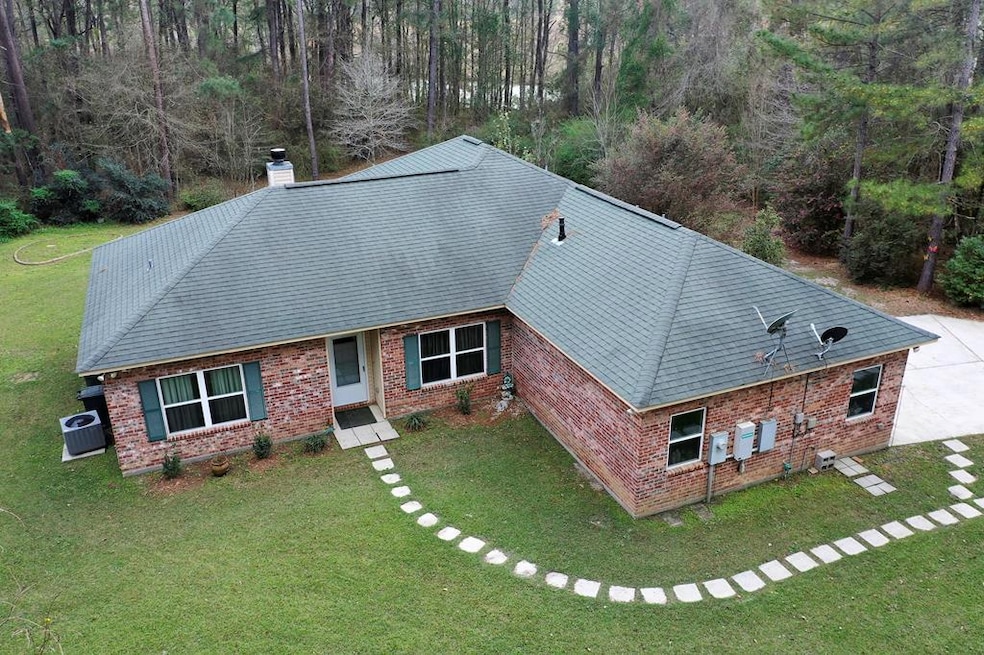 Pending $299,500 • Co-Listing Agent