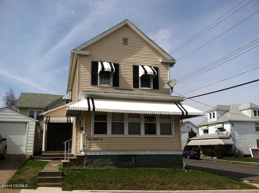 186 E Union St, Nanticoke, PA 18634 - photo 1