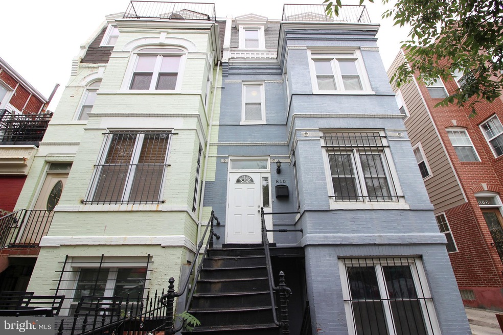 810 5th St NE, Washington, DC 20002 - photo 1