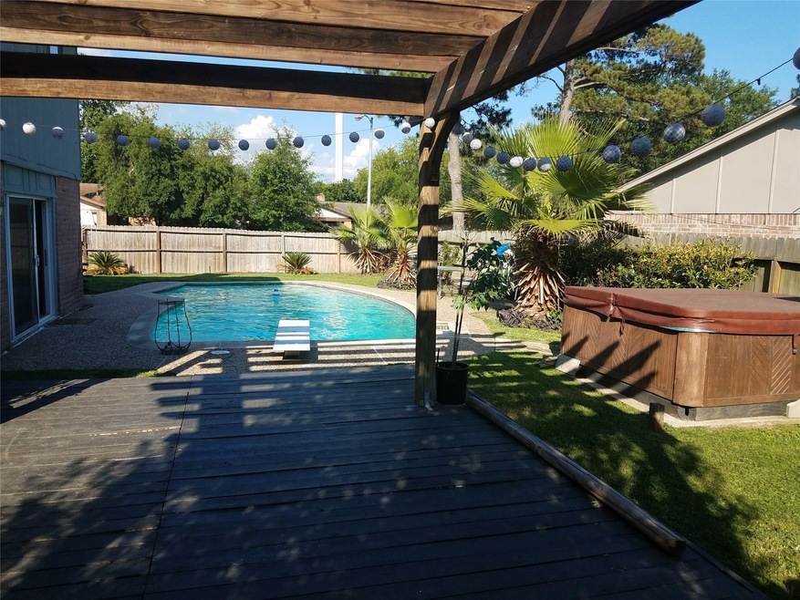 7603 Sunbonnet Ln, Houston, TX 77064 - photo 1