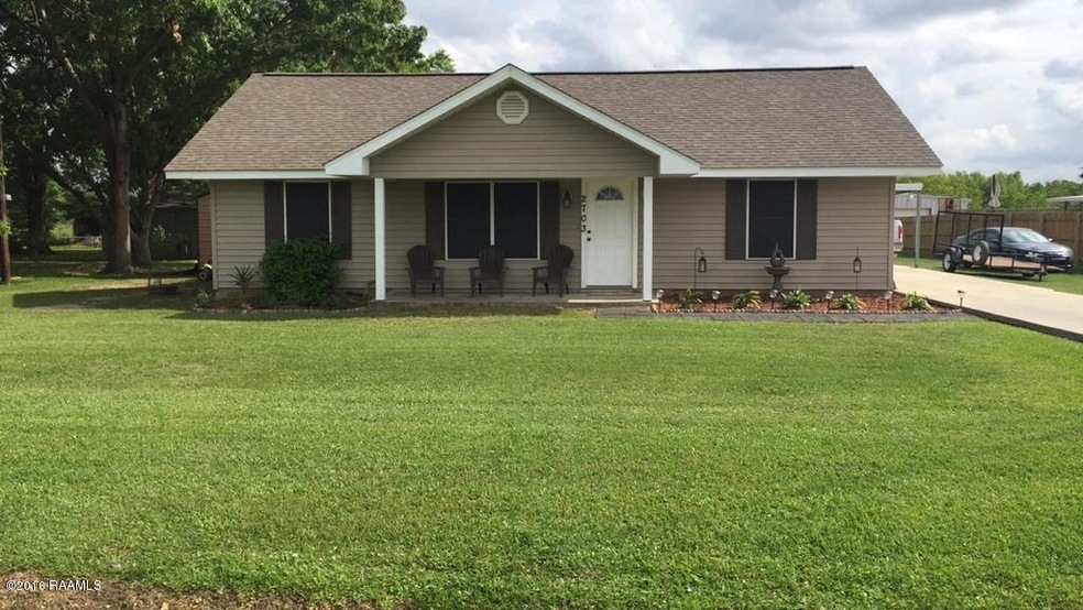 2703 Myers Rd Exterior Photo