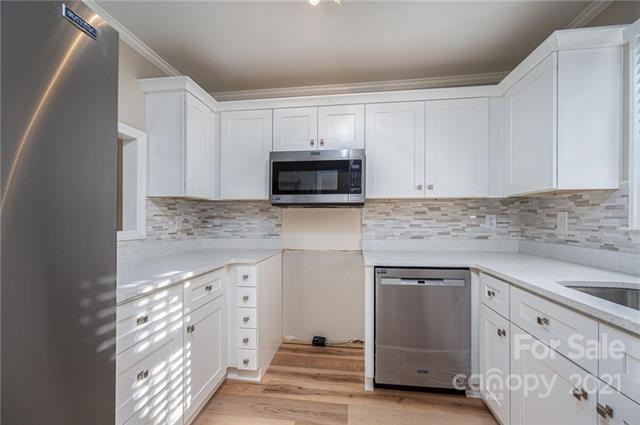 239 Ramsey Ct, Statesville, NC 28677 - photo 1