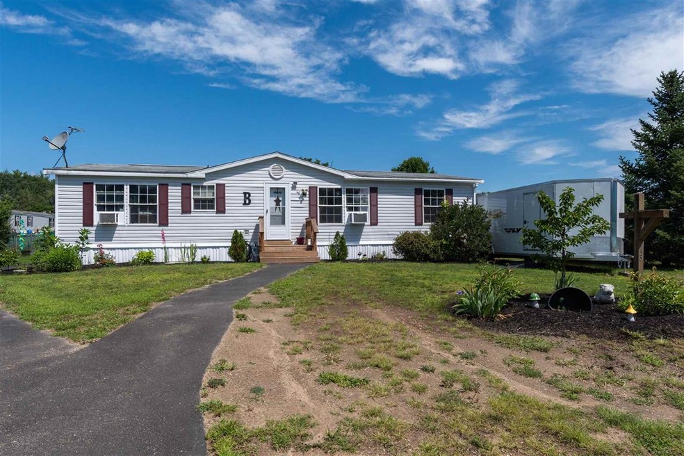 13 Cattail Place, Rochester, NH 03868 - photo 1