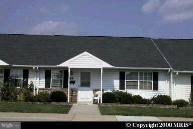 9268 Cherry Ln unit 59, Laurel, MD 20708 - photo 1