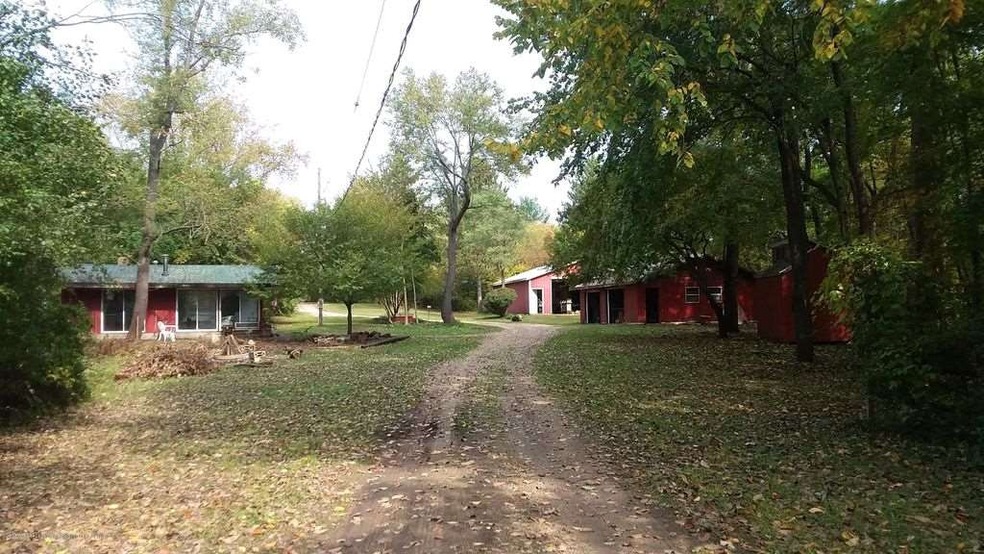 3280 E Pierson Rd, Flint, MI 48506 - photo 1