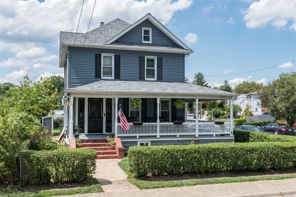 327 Courthouse Rd, Franklin Square, NY 11010 - photo 1