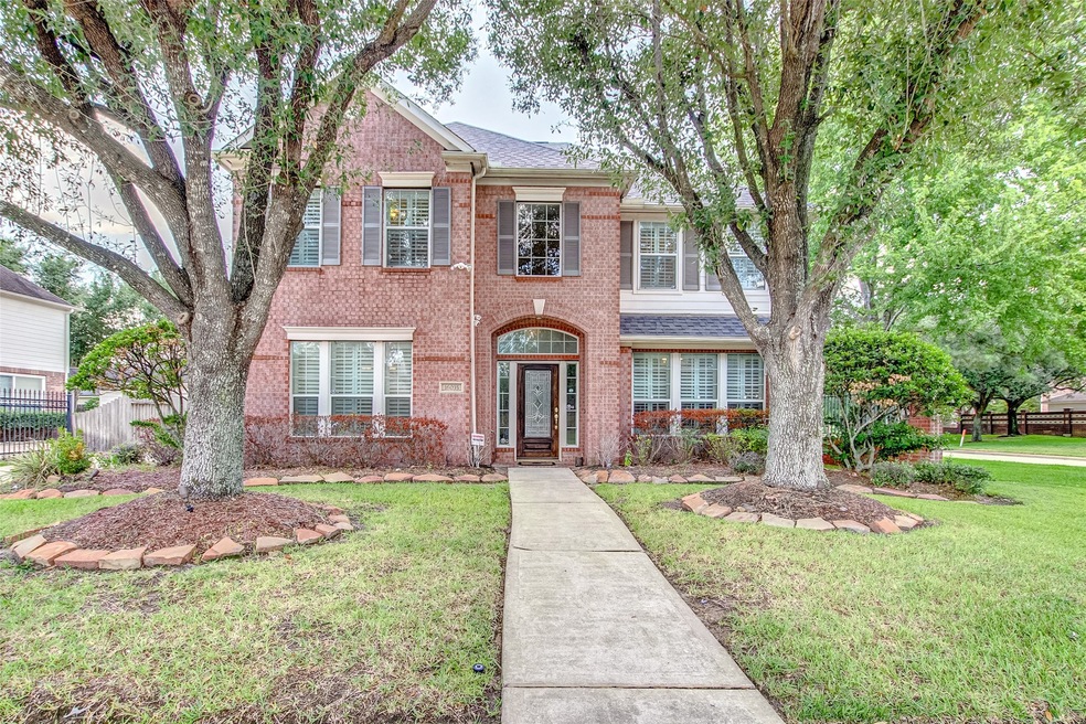 16035 Maplewick Dr, Tomball, TX 77377 - photo 1