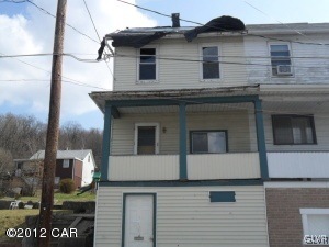 238 W Abbott St, Lansford, PA 18232 - photo 1