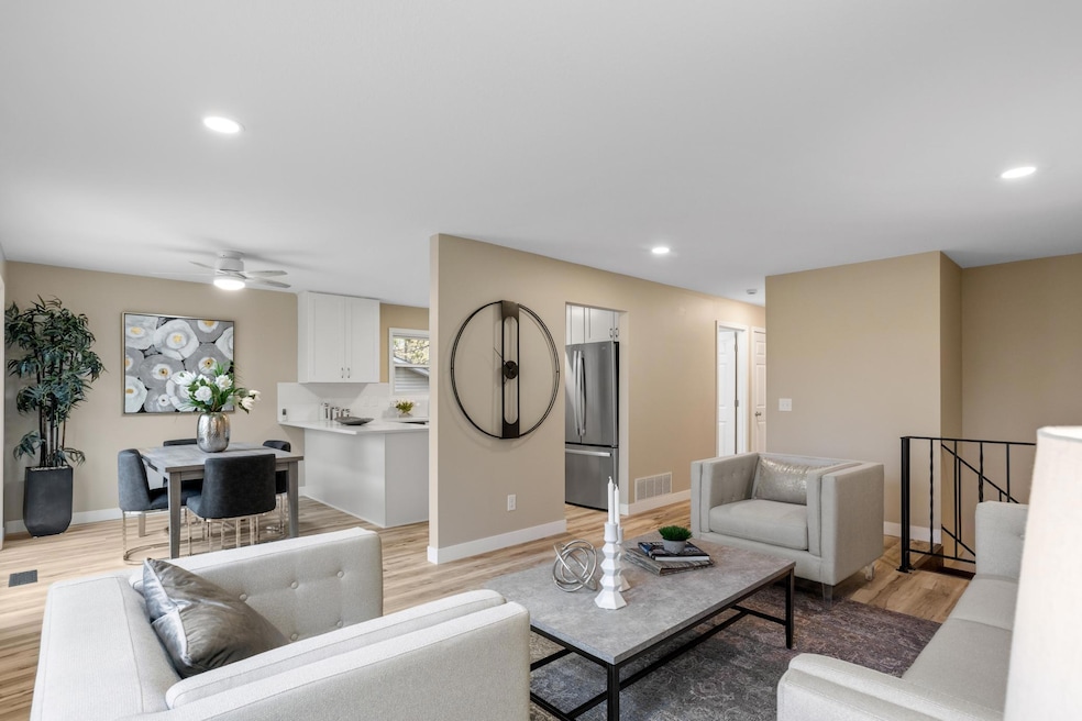 14624 92nd Place N, Maple Grove, MN 55369 - photo 1